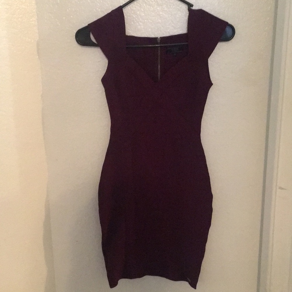 Guess XS Purple Dress